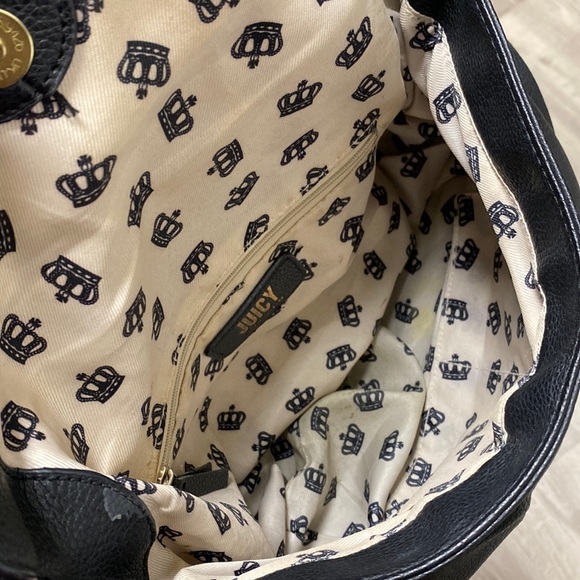 Juicy Couture Bags Juicy Couture Black Traveler Flab Crossbody Bag